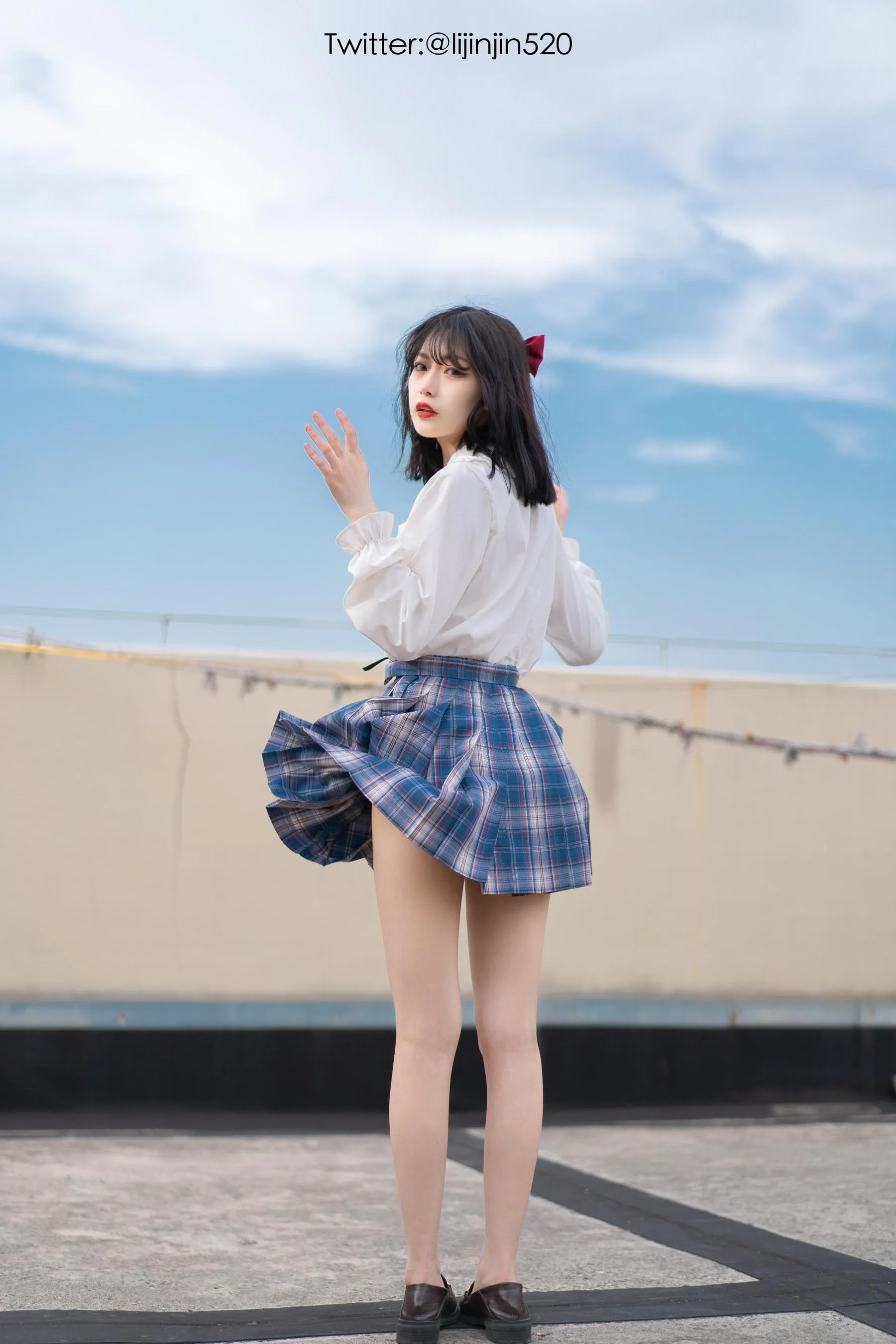 梨瑾瑾 – NO.02 户外JK [35P]插图2